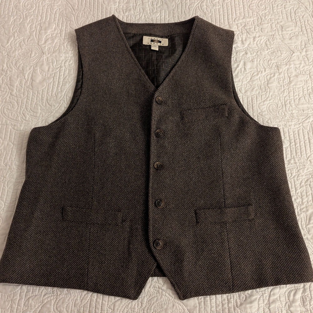 Men's wool vest size xl, button up brown wool vest. Formal Joseph Abboud vest
